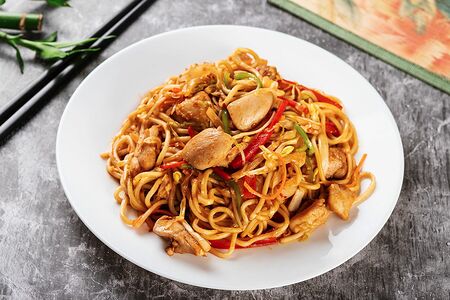 Вок с курицей