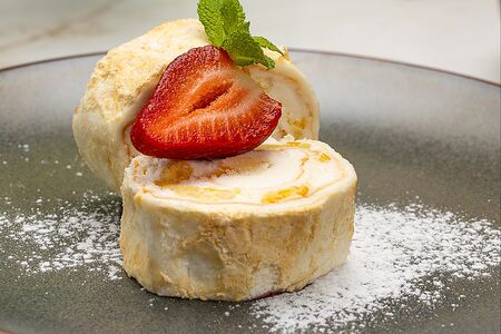 Меренговый рулет