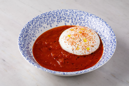 Томатный суп с пармезаном