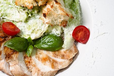 Цезарь с Курицей