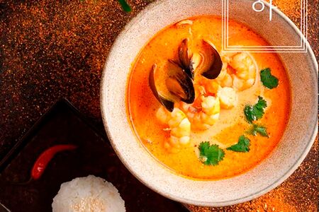 Том ям с креветками