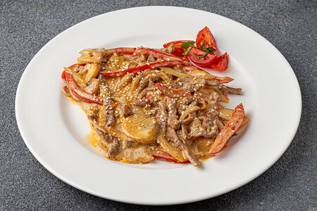 Говядина с овощами