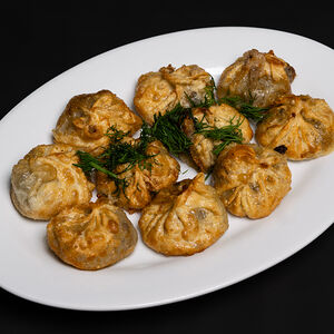 Манты жареные с говядиной