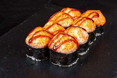 Запеченный ролл с лососем