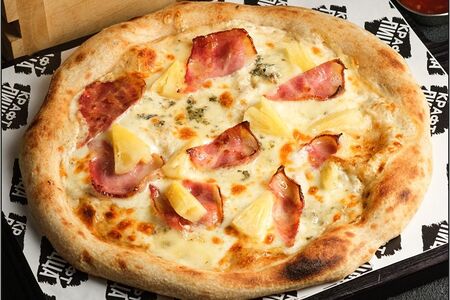 Крафт пицца с ананасами