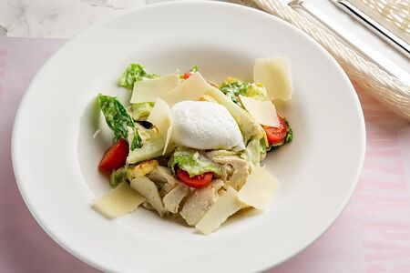 Цезарь с курицей