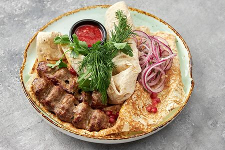 Ох уж этот кебаб из свинины и говядины