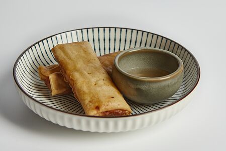 Хрустящие спринг роллы куа бе