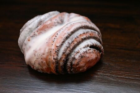 Устрица с маком