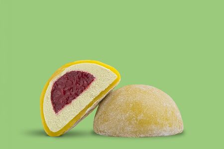 Моти Малина-фисташка