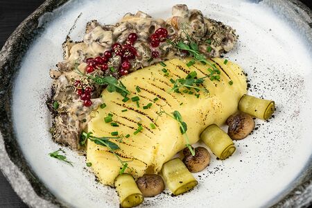 Бефстроганов