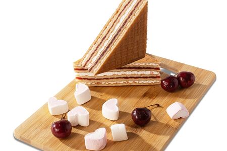 Вафля Зефир-вишня