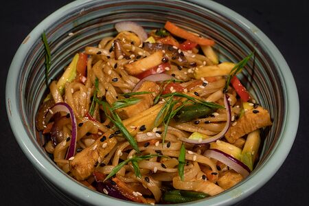 Лапша с курицей