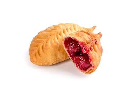 Эмпанада с вишней