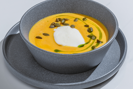 Тыквенный крем-суп с моцареллой