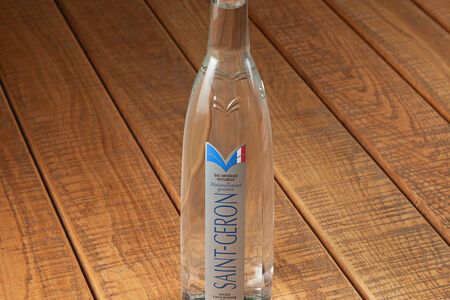 Saint-Geron sparkling water
