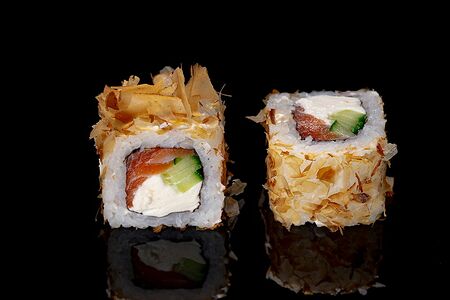 Бонито с копченым лососем