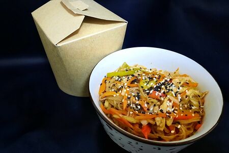 Фунчоза с курицей