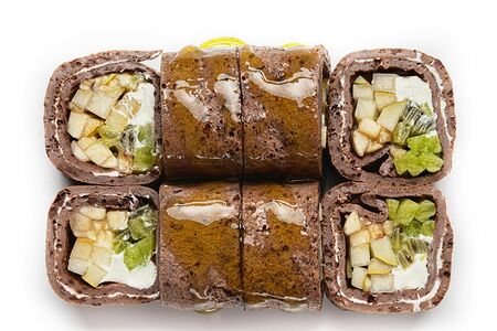 Сладкий шоколадный ролл