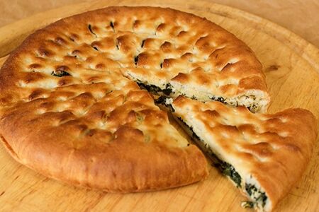 Пирог со шпинатом и сыром