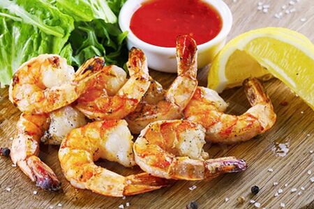 Тигровые креветки на мангале