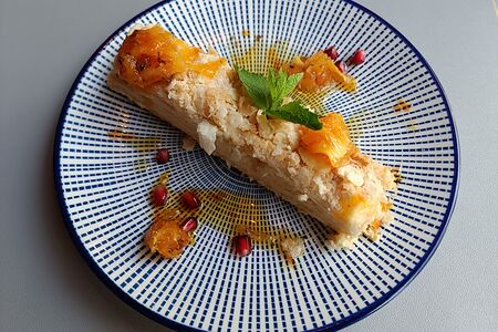 Наполеон с соусом цитронико