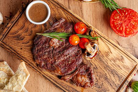 Стейк Рибай