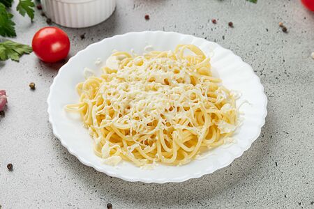 Спагетти с сыром 