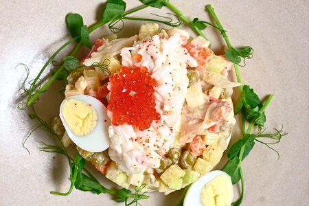 Оливье с крабом