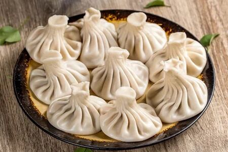 Хинкали со свининой и говядиной 