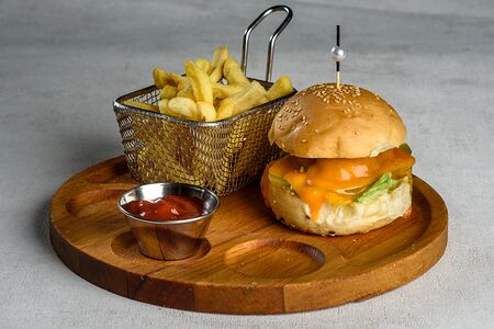 Мини-бургер с говядиной