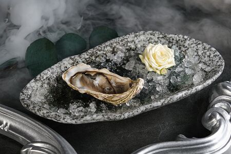 Устрицы Франция