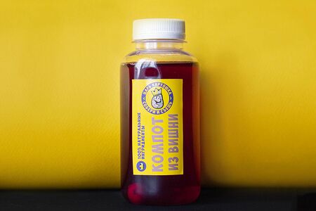 Компот из вишни