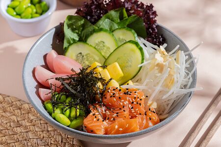 Поке с лососем