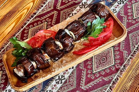 Баклажаны с салом на углях