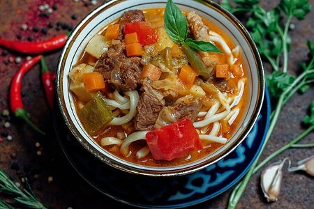 Лагман домашний с телятиной