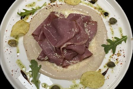 Вителло тоннато с говядиной