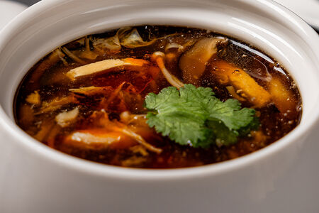 Китайский кисло-острый суп с курицей