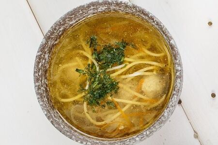 Лапша куриная с фрикадельками