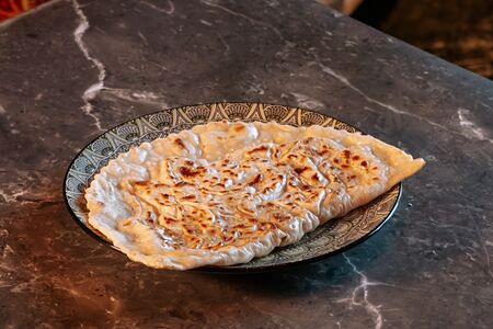Кутаб с сыром и зеленью