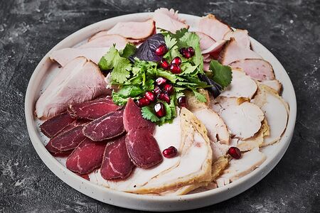 Мясная тарелка