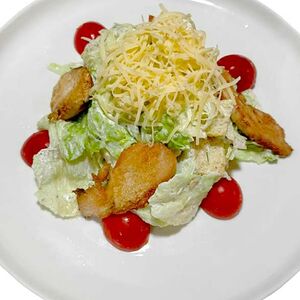 Цезарь с куриным филе