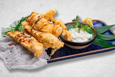 Судак в пивном кляре с соусом тартар