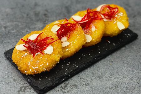 Ананас в кляре