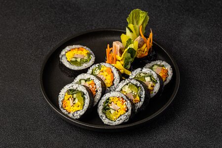 Кимпаб с тунцом