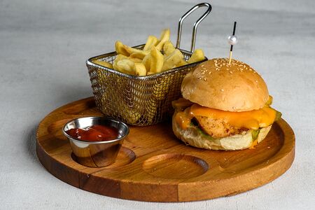 Чикенбургер мини 