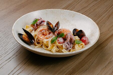 Феттучини с морепродуктами