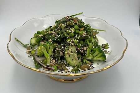 Зеленый салат