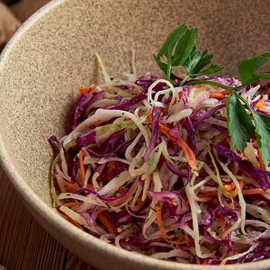 Салат из капусты с маслом 