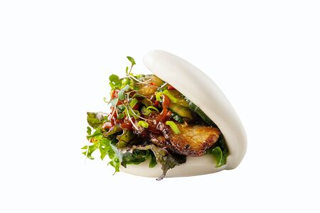 Гуа бао со свиными ребрами BBQ